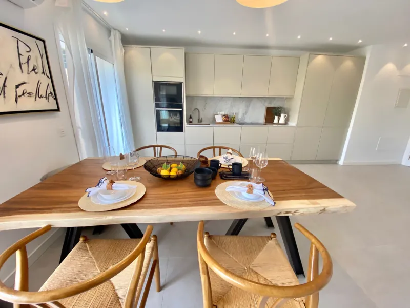 Apartment - Penthouse в продаже в Benahavís, Málaga. В доме 4 спален и 3 ванных комнат. Площадь дома 154 м²