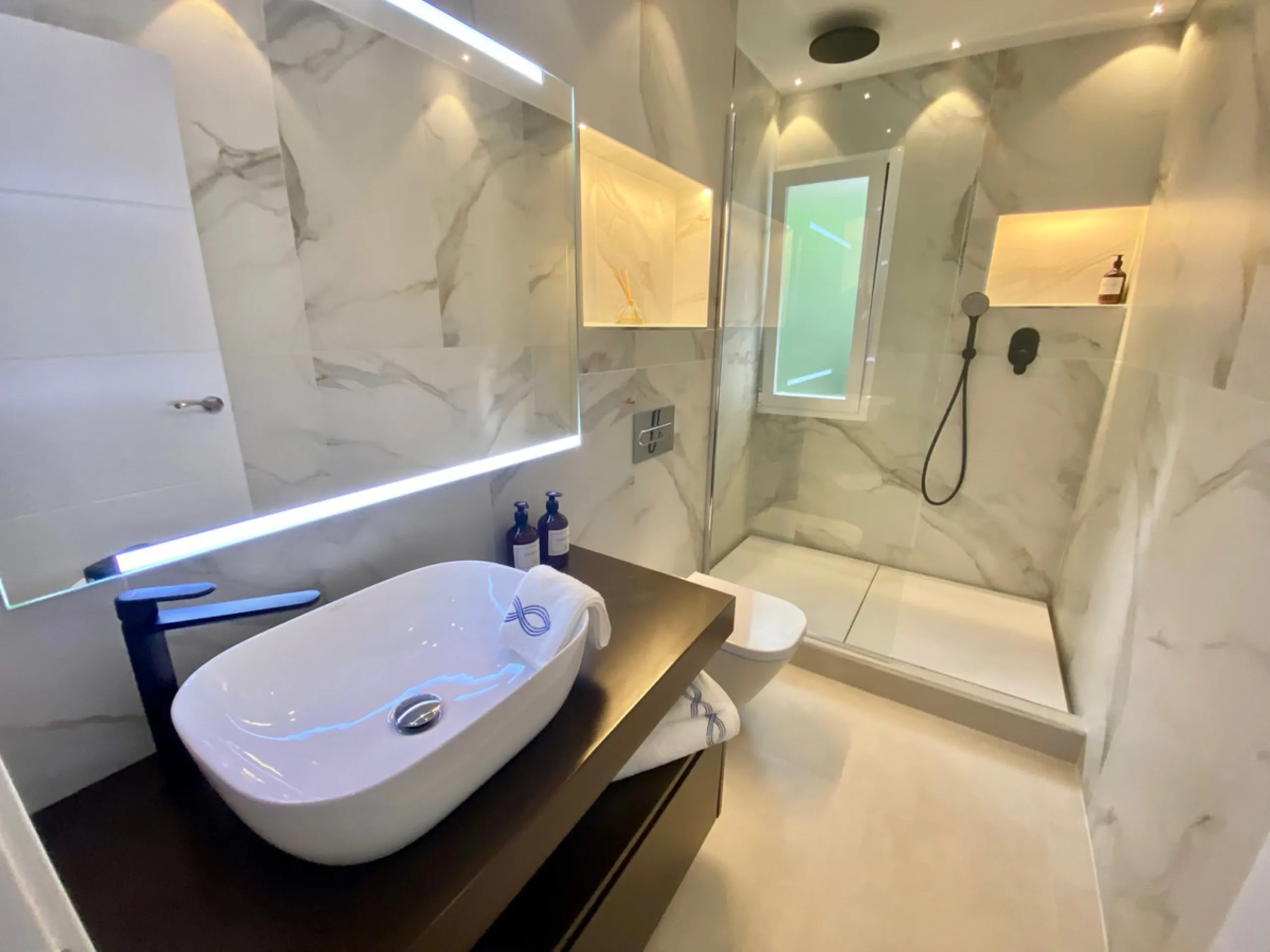 Apartment - Penthouse в продаже в Benahavís, Málaga. В доме 4 спален и 3 ванных комнат. Площадь дома 154 м²