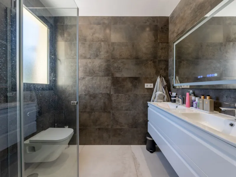 Apartment - Penthouse Duplex в продаже в Marbella, Málaga. В доме 3 спален и 3 ванных комнат. Площадь дома 133 м²