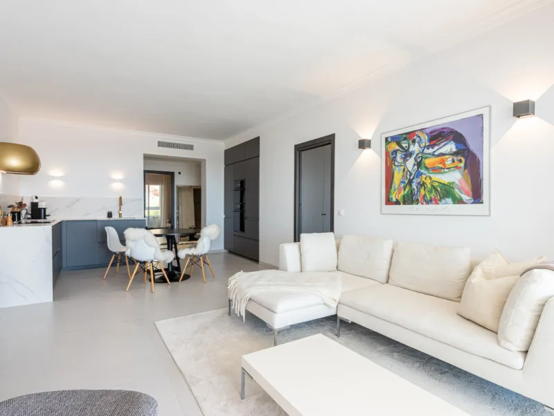 Apartment - Middle Floor Apartment в продаже в Benahavís, Málaga. В доме 3 спален и 2 ванных комнат. Площадь дома 145 м²