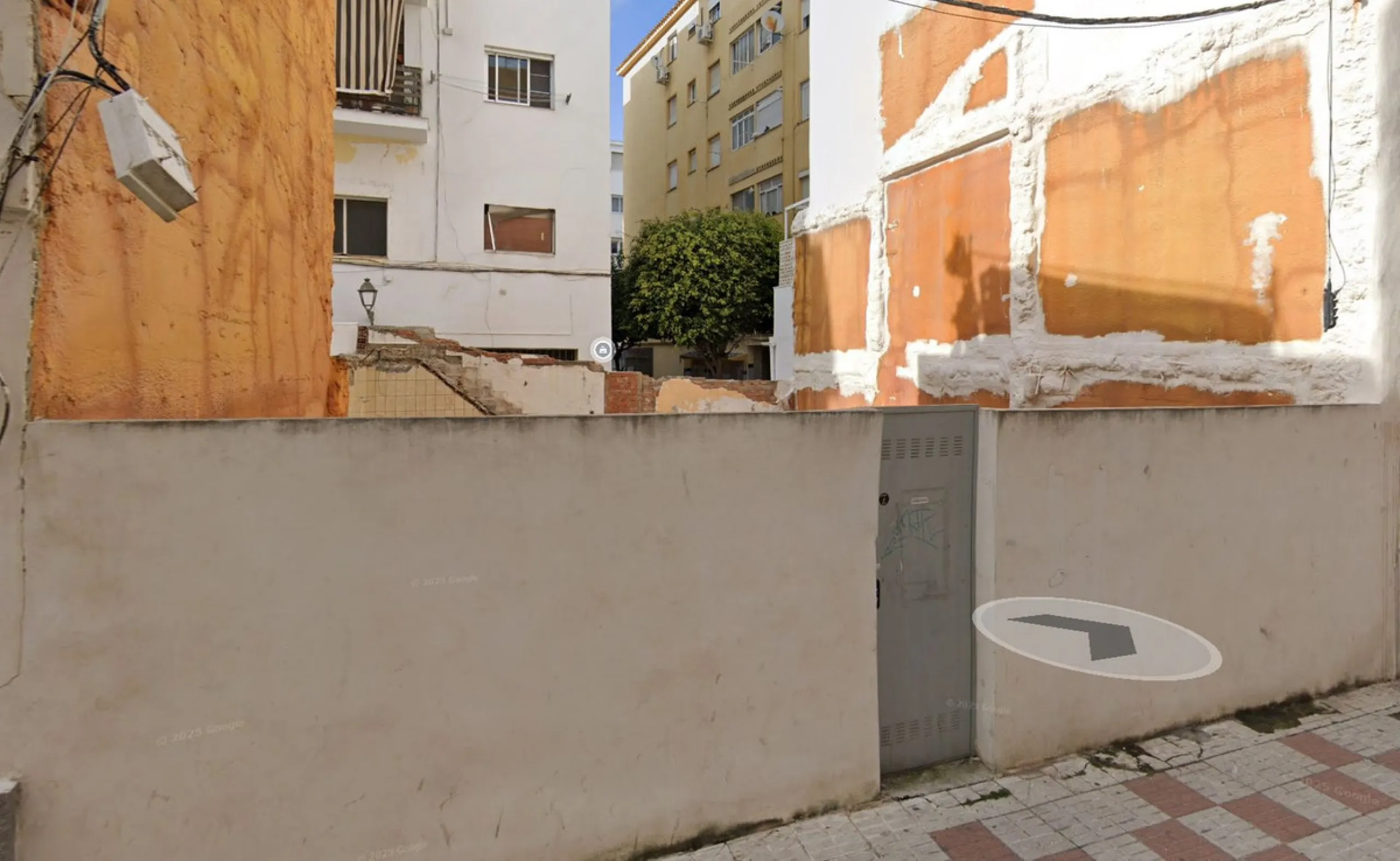 Plot - Residential Plot в продаже в Estepona, Málaga. Площадь участка 85 м²