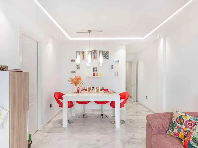 Great opportunity in Hacienda de Casares! Beautiful penthouse with panoramic sea views!