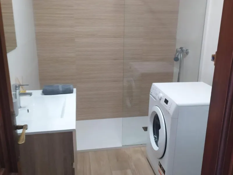 Apartment - Middle Floor Apartment в продаже в Fuengirola, Málaga. В доме 1 спален и 1 ванных комнат. Площадь дома 57 м²