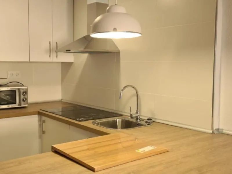 Apartment - Middle Floor Apartment в продаже в Fuengirola, Málaga. В доме 1 спален и 1 ванных комнат. Площадь дома 57 м²