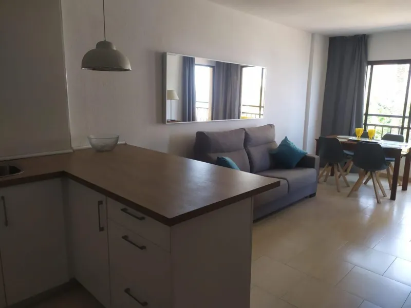 Apartment - Middle Floor Apartment в продаже в Fuengirola, Málaga. В доме 1 спален и 1 ванных комнат. Площадь дома 57 м²