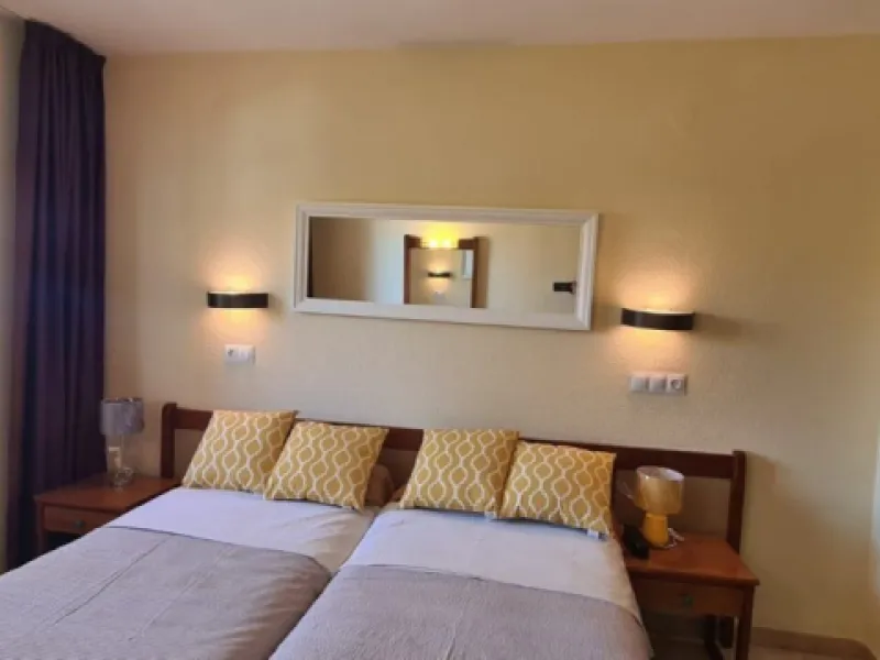 Apartment - Middle Floor Apartment в продаже в Fuengirola, Málaga. В доме 1 спален и 1 ванных комнат. Площадь дома 57 м²