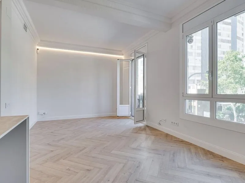 Beautifully Renovated Apartment in a Prime Barcelona Location
