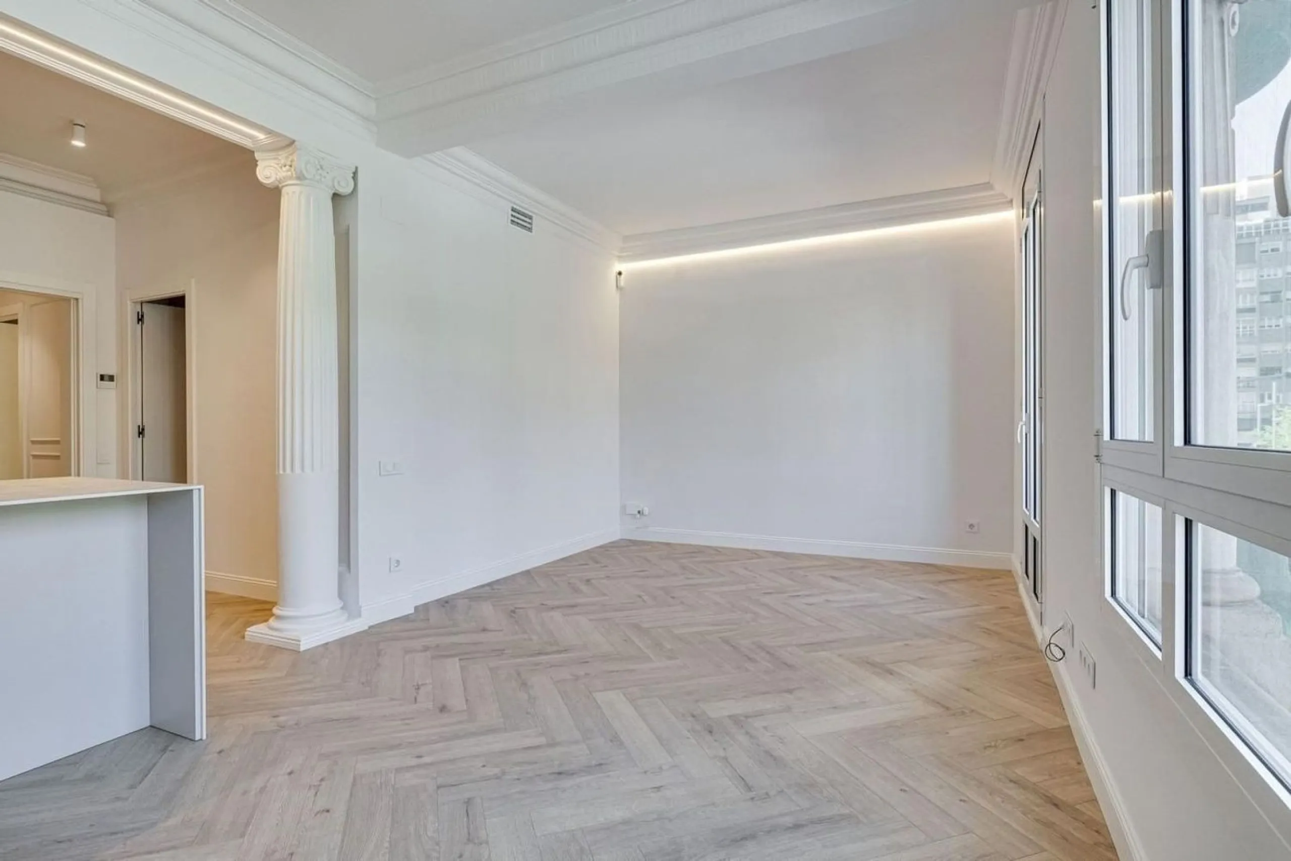 Beautifully Renovated Apartment in a Prime Barcelona Location