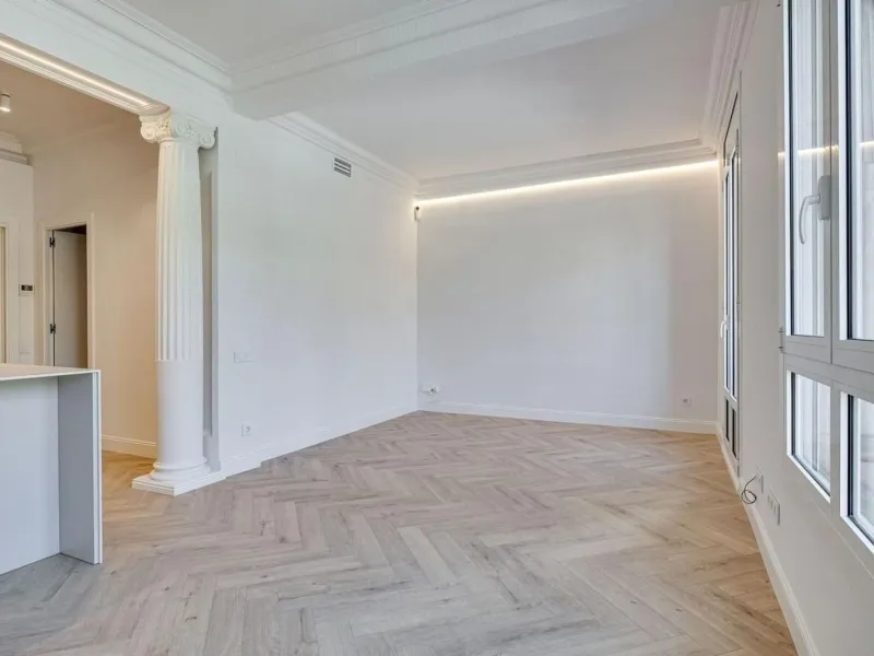 Beautifully Renovated Apartment in a Prime Barcelona Location