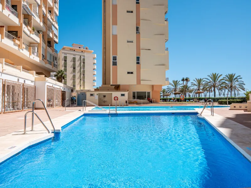 Apartment - Middle Floor Apartment в продаже в Marbella, Málaga. В доме 1 спален и 1 ванных комнат. Площадь дома 56 м²