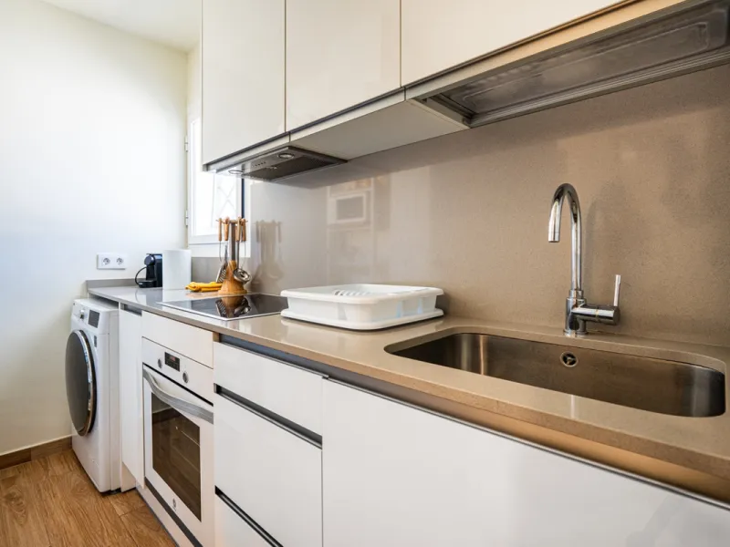 Apartment - Middle Floor Apartment в продаже в Marbella, Málaga. В доме 1 спален и 1 ванных комнат. Площадь дома 56 м²