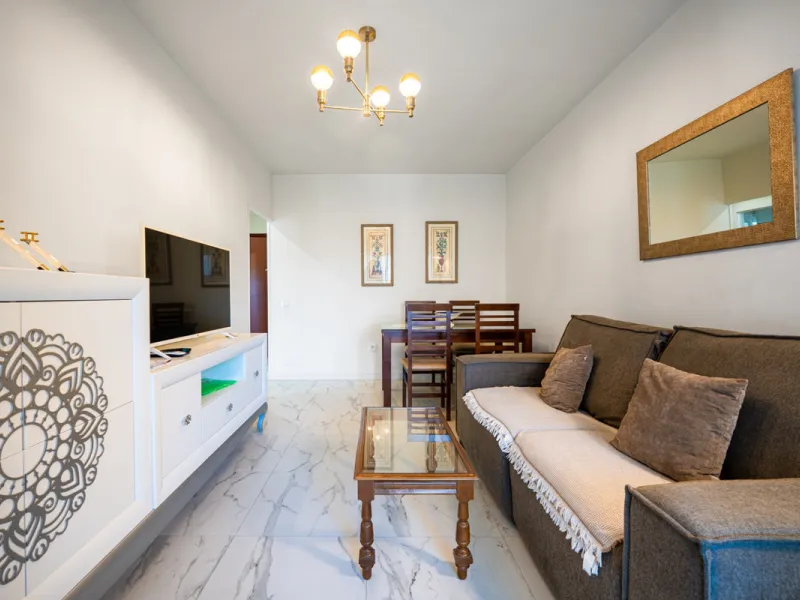 Apartment - Middle Floor Apartment в продаже в Marbella, Málaga. В доме 1 спален и 1 ванных комнат. Площадь дома 56 м²