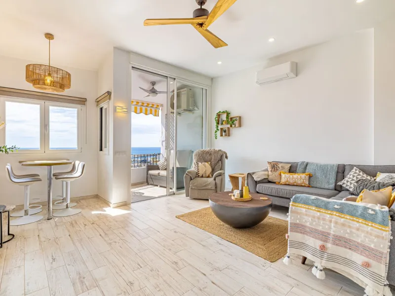 PRICE REDUCED - BEACHFRONT OPPORTUNITY and a Perfect rental investment.