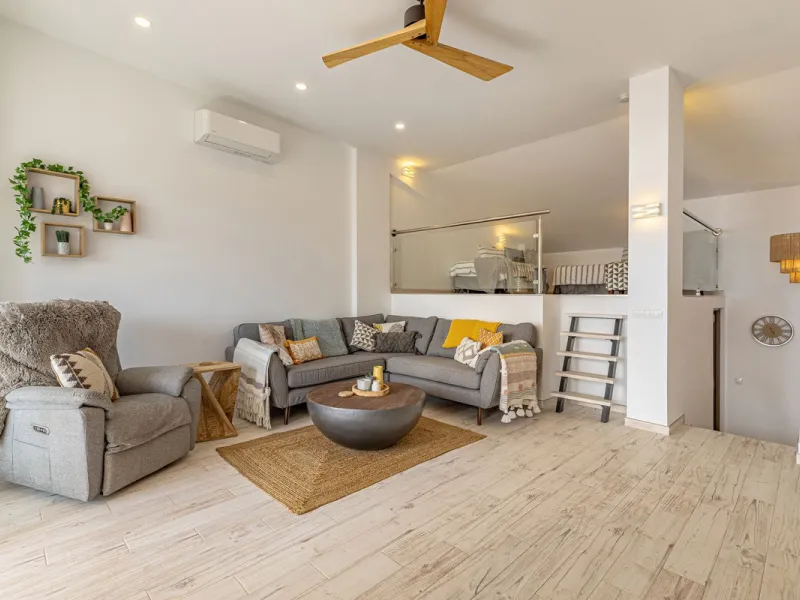 PRICE REDUCED - BEACHFRONT OPPORTUNITY and a Perfect rental investment.