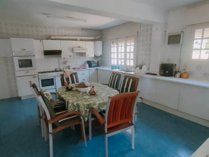Finca with Sea & Port Views – Marbella,