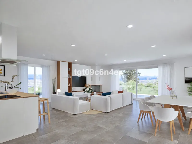 Rustic buildable plot of land for sale very close to Estepona city. Possibility of building a house of up to 500 m2: 250 m2 below ground level (basement floor); ground floor of 125 m2 and upper floor of 125 m2.