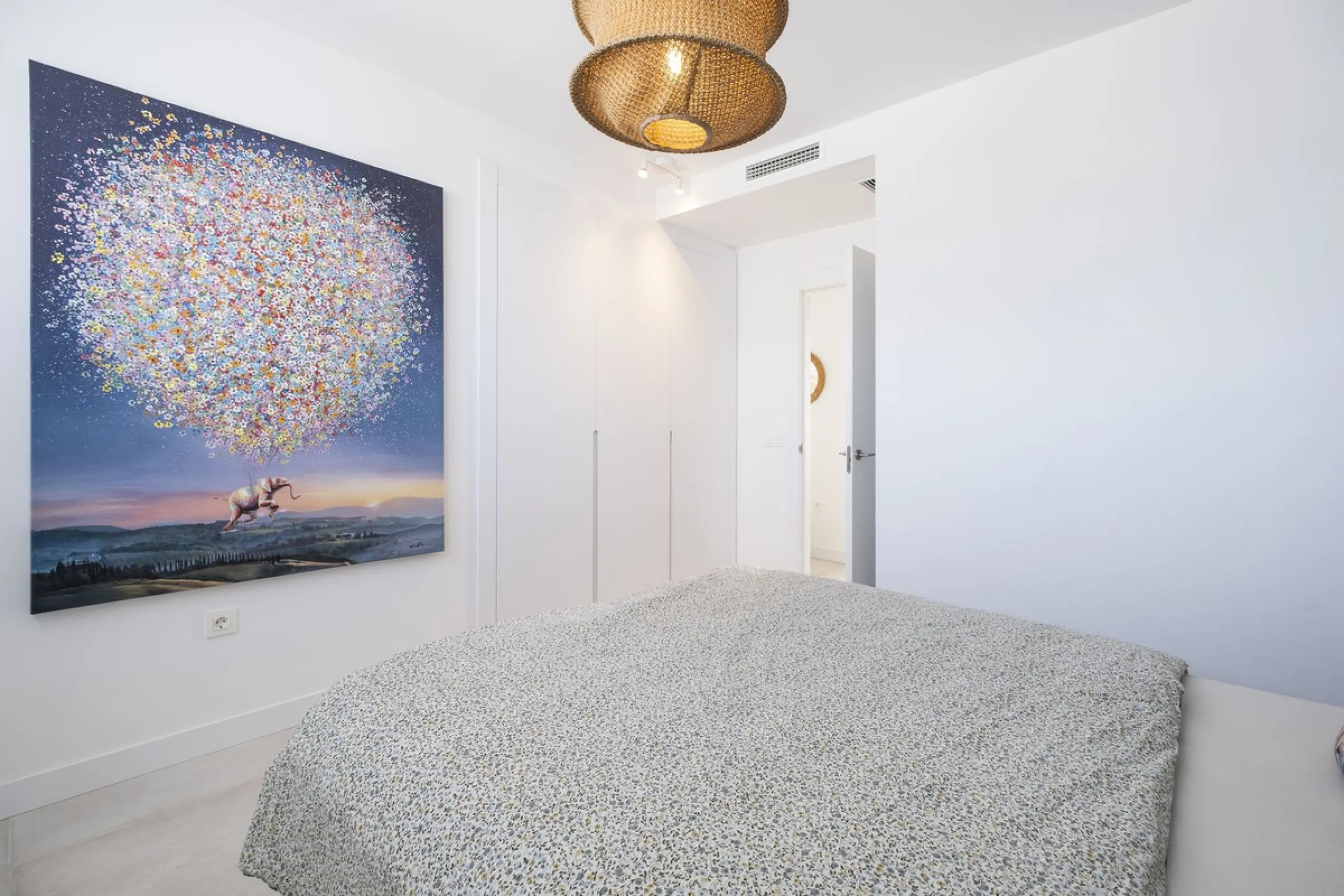 House - Townhouse в продаже в Mijas, Málaga. В доме 3 спален и 3 ванных комнат. Площадь дома 139 м²