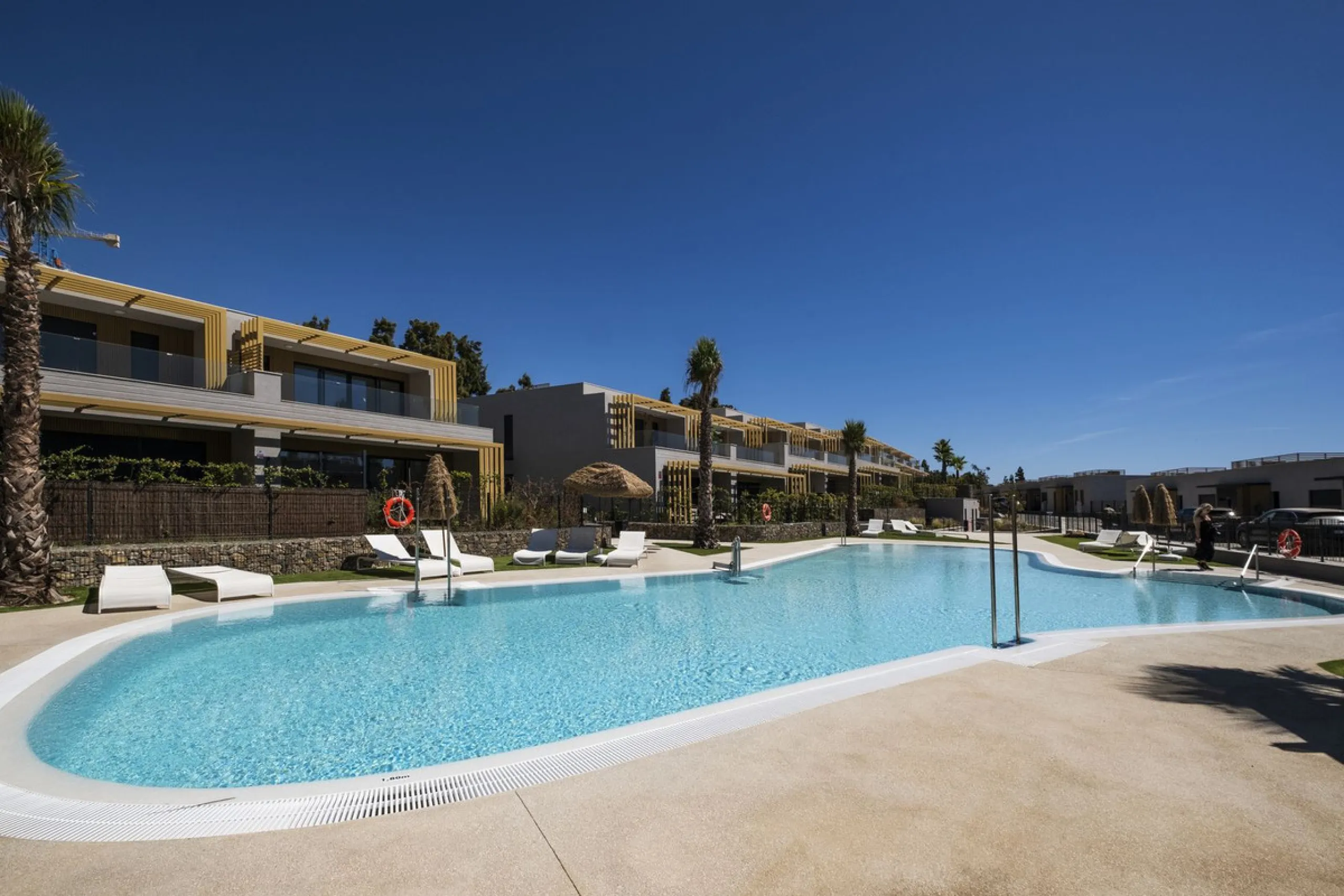 House - Townhouse в продаже в Mijas, Málaga. В доме 3 спален и 3 ванных комнат. Площадь дома 139 м²