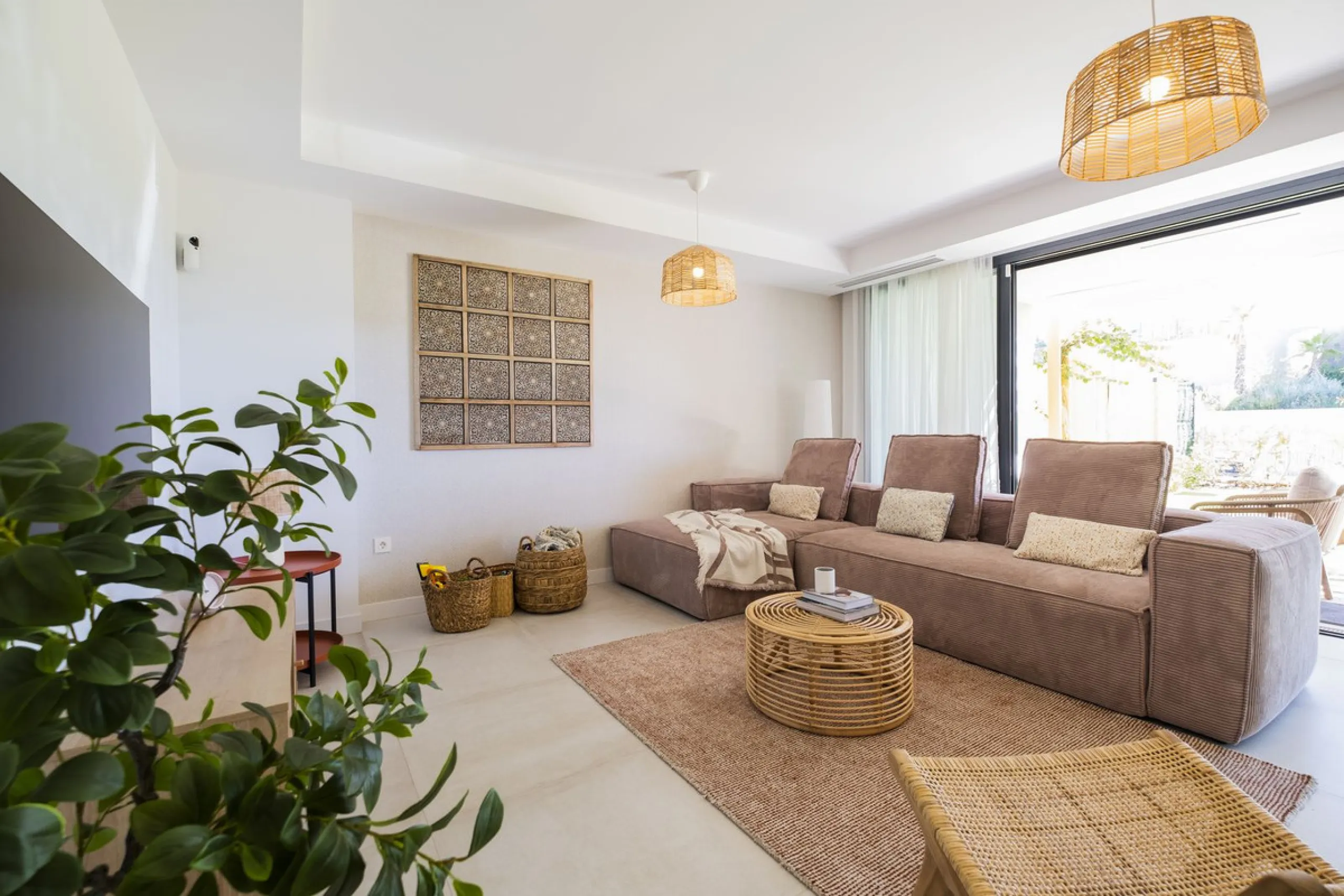 House - Townhouse в продаже в Mijas, Málaga. В доме 3 спален и 3 ванных комнат. Площадь дома 139 м²