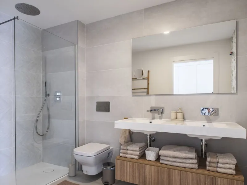 House - Townhouse в продаже в Mijas, Málaga. В доме 3 спален и 3 ванных комнат. Площадь дома 139 м²