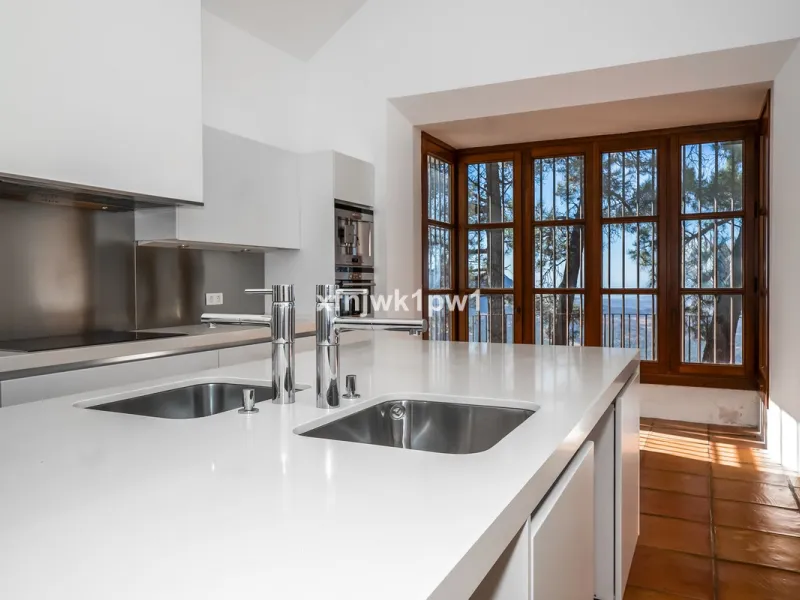 Stunning Rural Villa in Gaucín with Panoramic Views