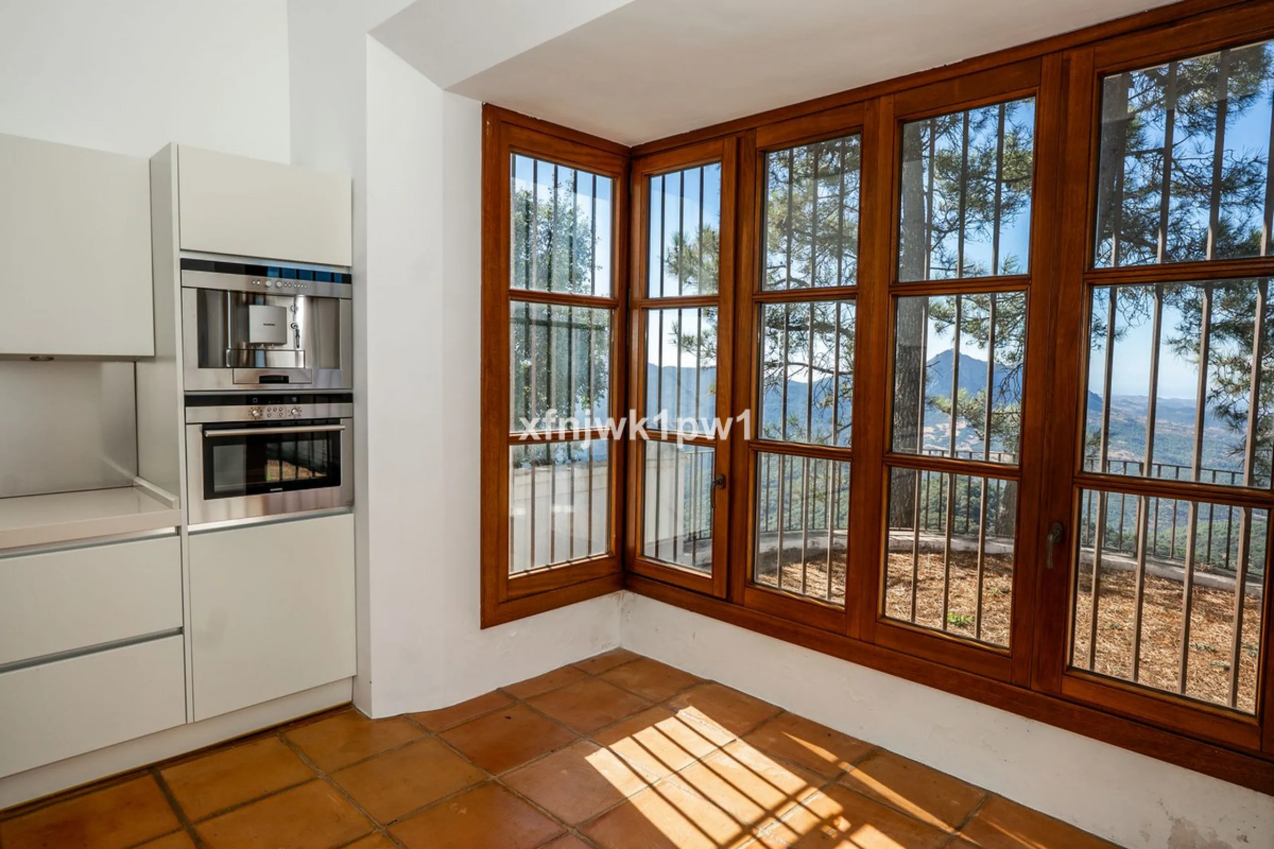 Stunning Rural Villa in Gaucín with Panoramic Views