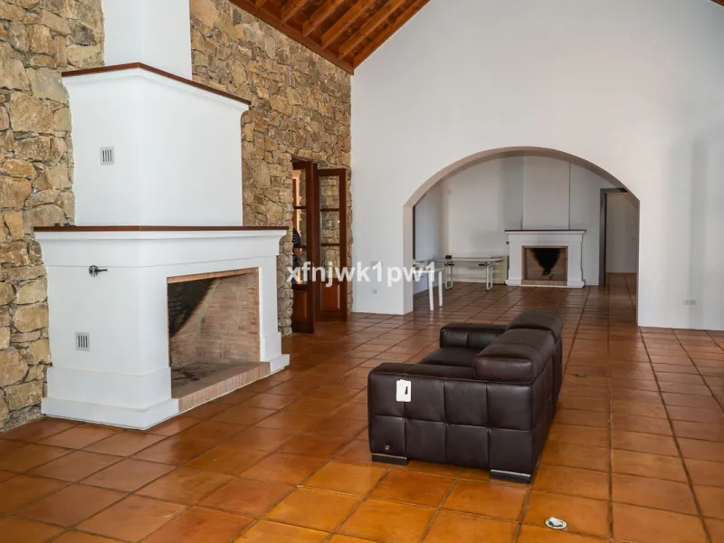 Stunning Rural Villa in Gaucín with Panoramic Views