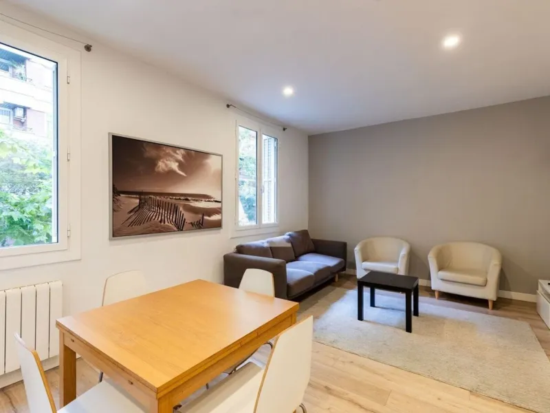 Renovated Apartment Near the Sagrada Família in Barcelona