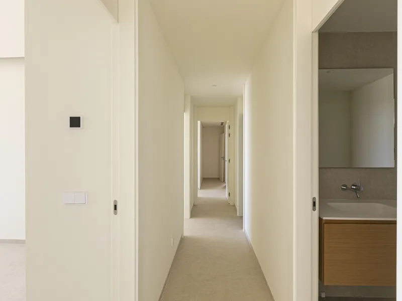 Apartment - Middle Floor Apartment в продаже в Benahavís, Málaga. В доме 3 спален и 3 ванных комнат. Площадь дома 278 м²