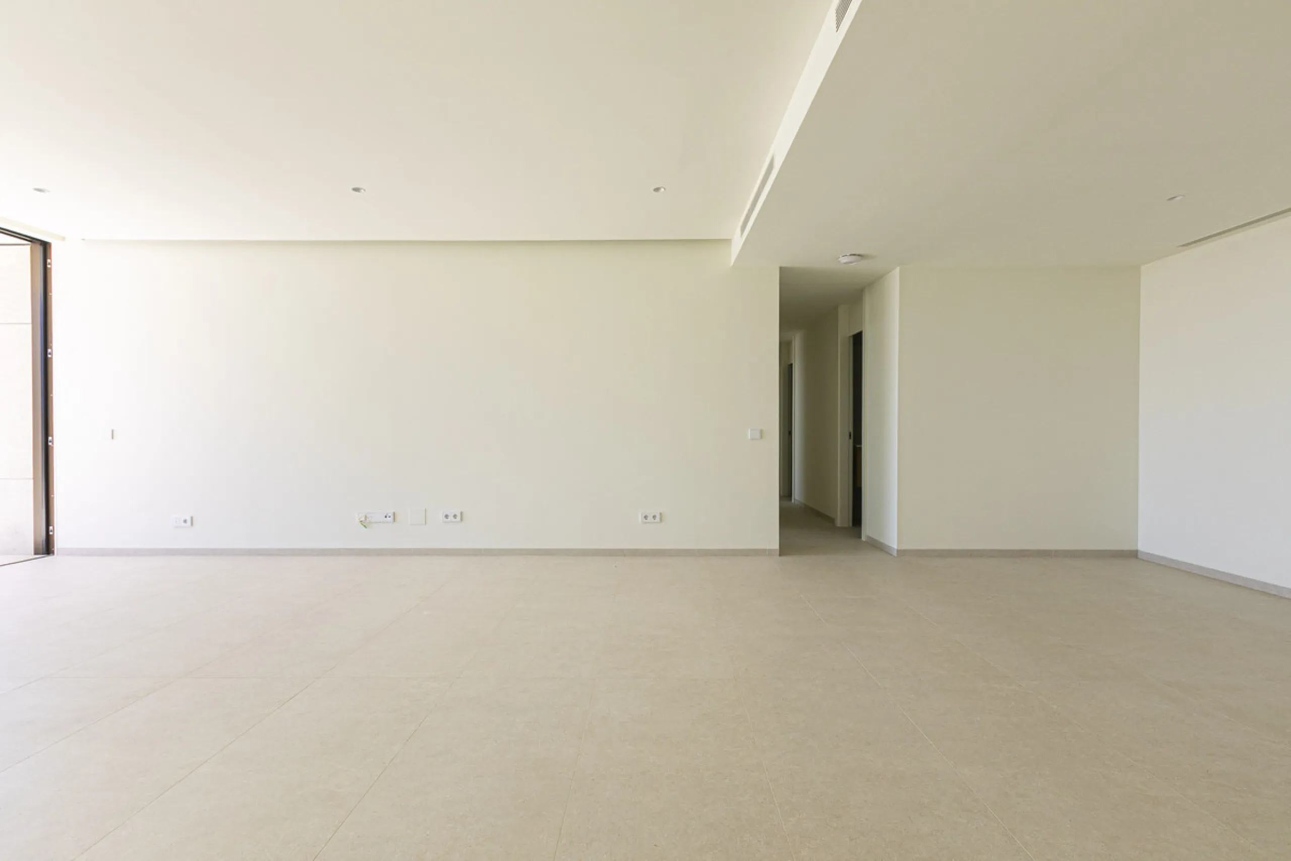 Apartment - Middle Floor Apartment в продаже в Benahavís, Málaga. В доме 3 спален и 3 ванных комнат. Площадь дома 278 м²