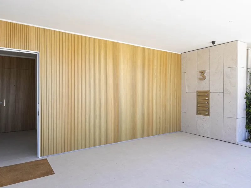 Apartment - Middle Floor Apartment в продаже в Benahavís, Málaga. В доме 3 спален и 3 ванных комнат. Площадь дома 278 м²
