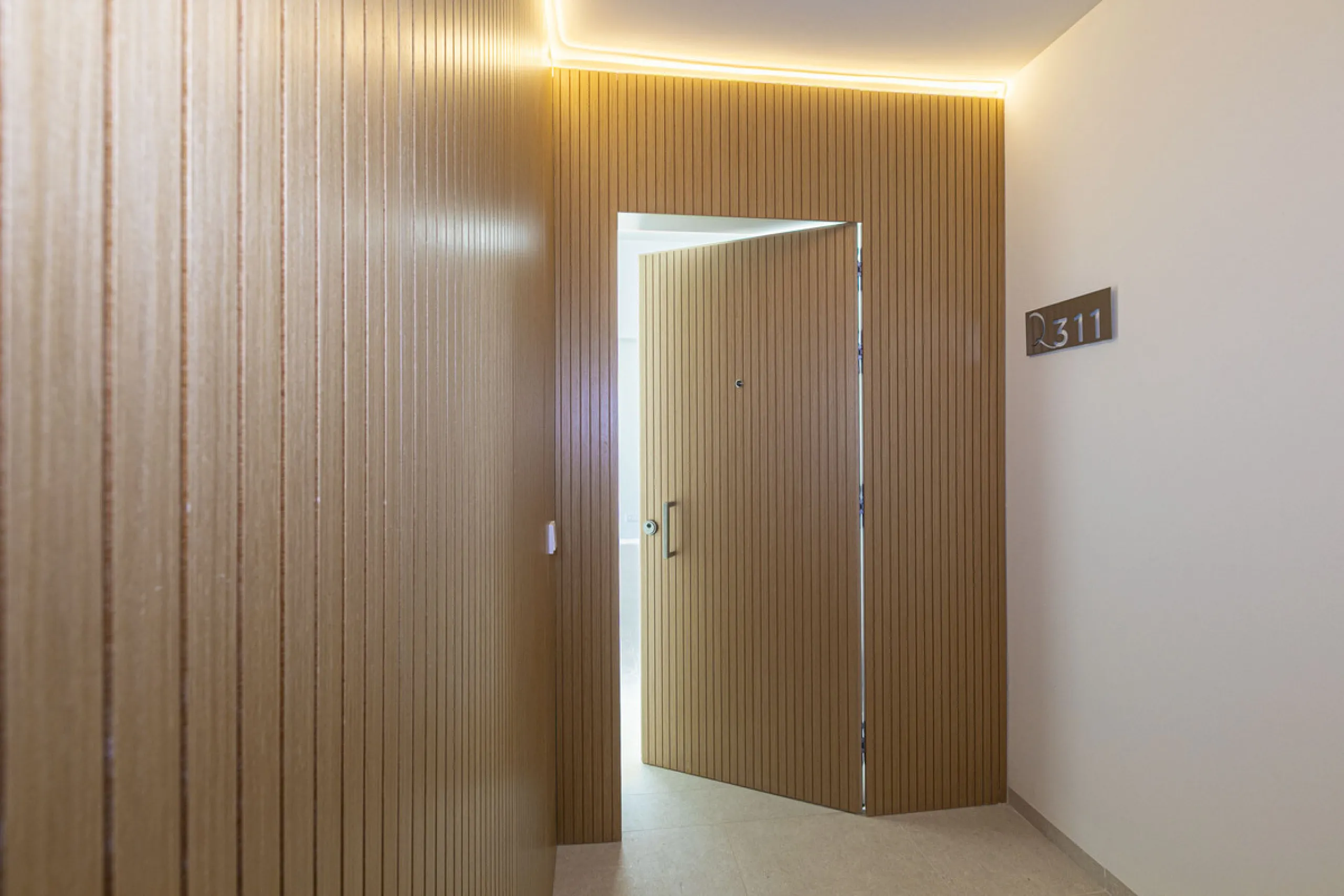 Apartment - Middle Floor Apartment в продаже в Benahavís, Málaga. В доме 3 спален и 3 ванных комнат. Площадь дома 278 м²
