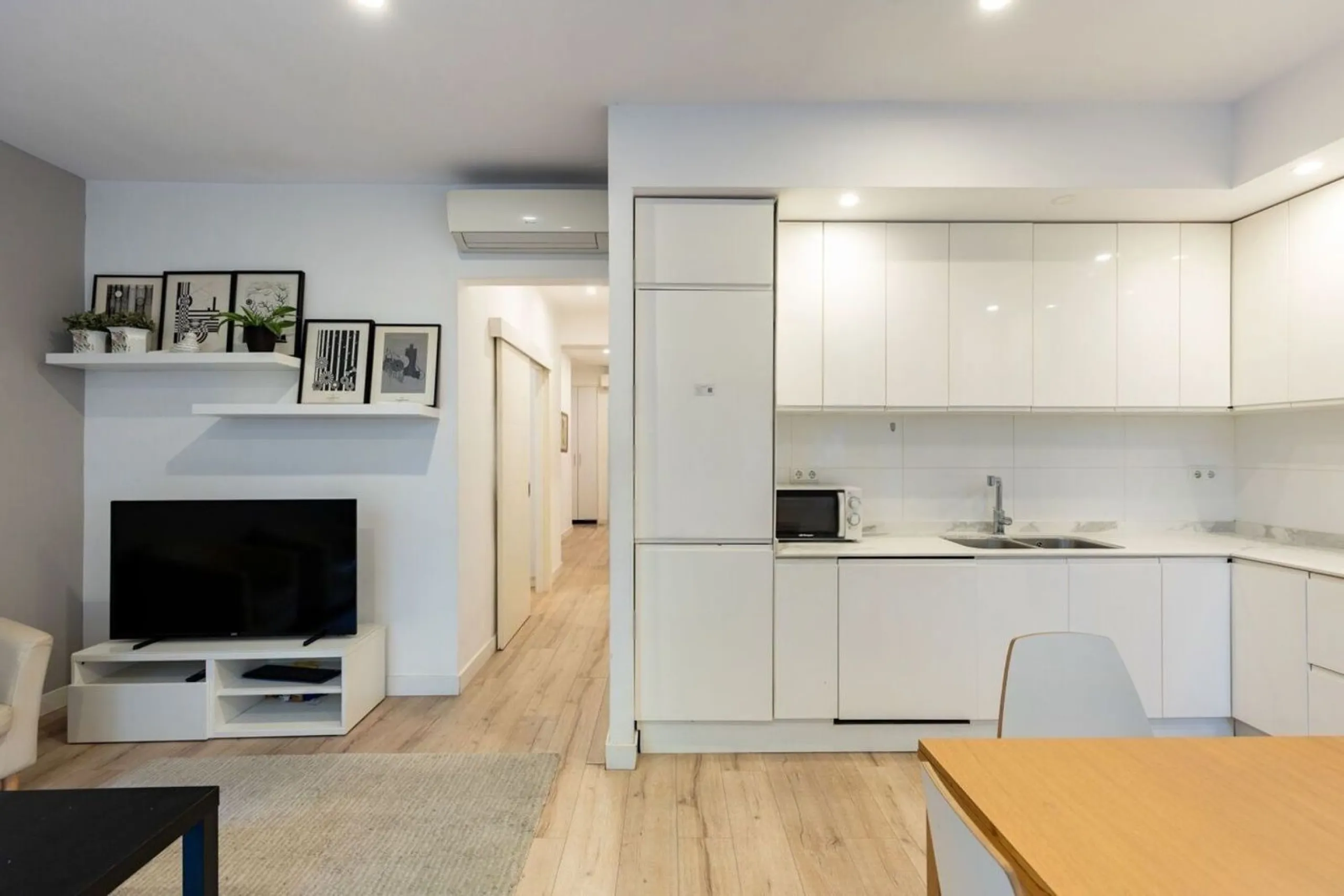 Renovated Apartment Near the Sagrada Família in Barcelona