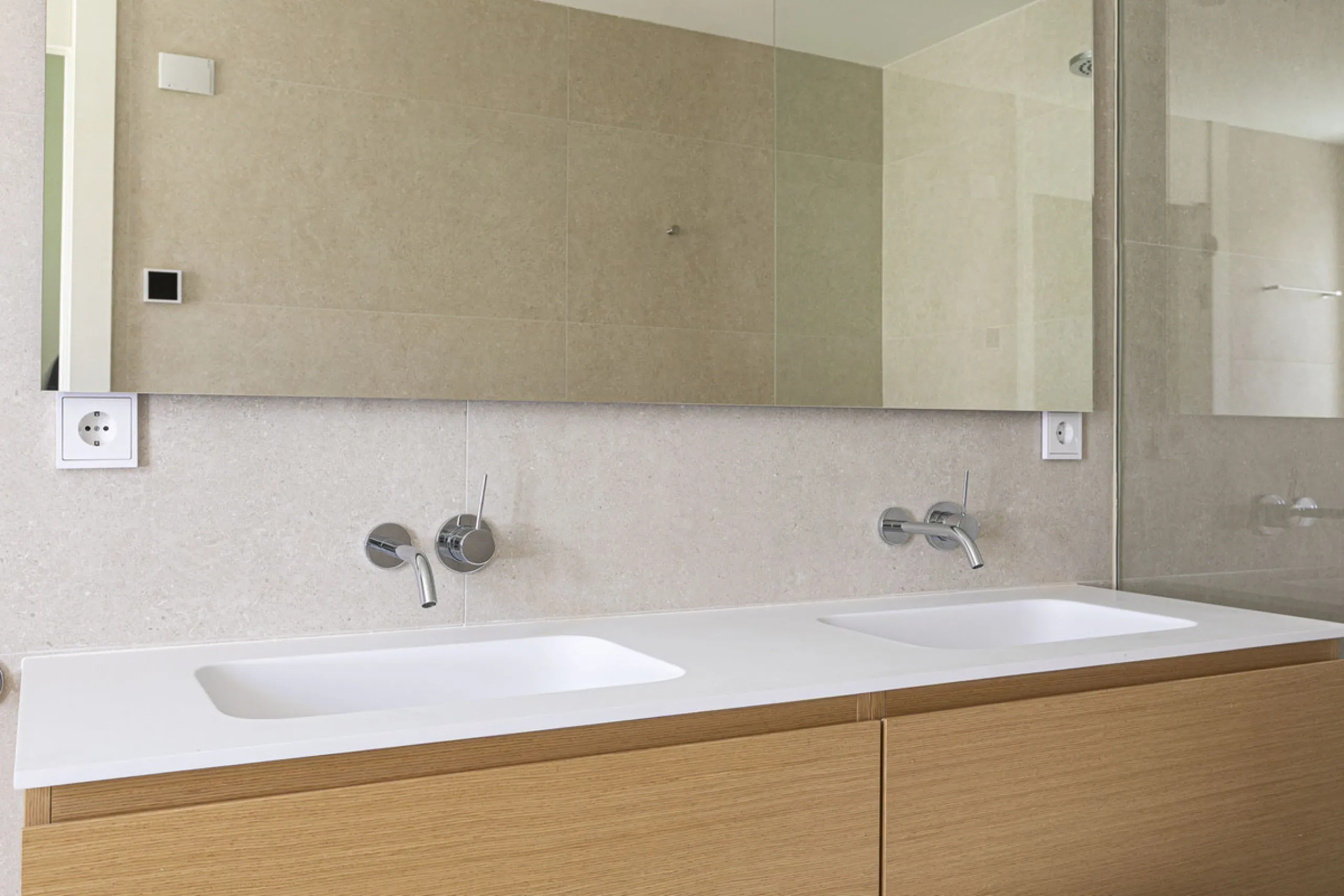 Apartment - Middle Floor Apartment в продаже в Benahavís, Málaga. В доме 3 спален и 3 ванных комнат. Площадь дома 278 м²