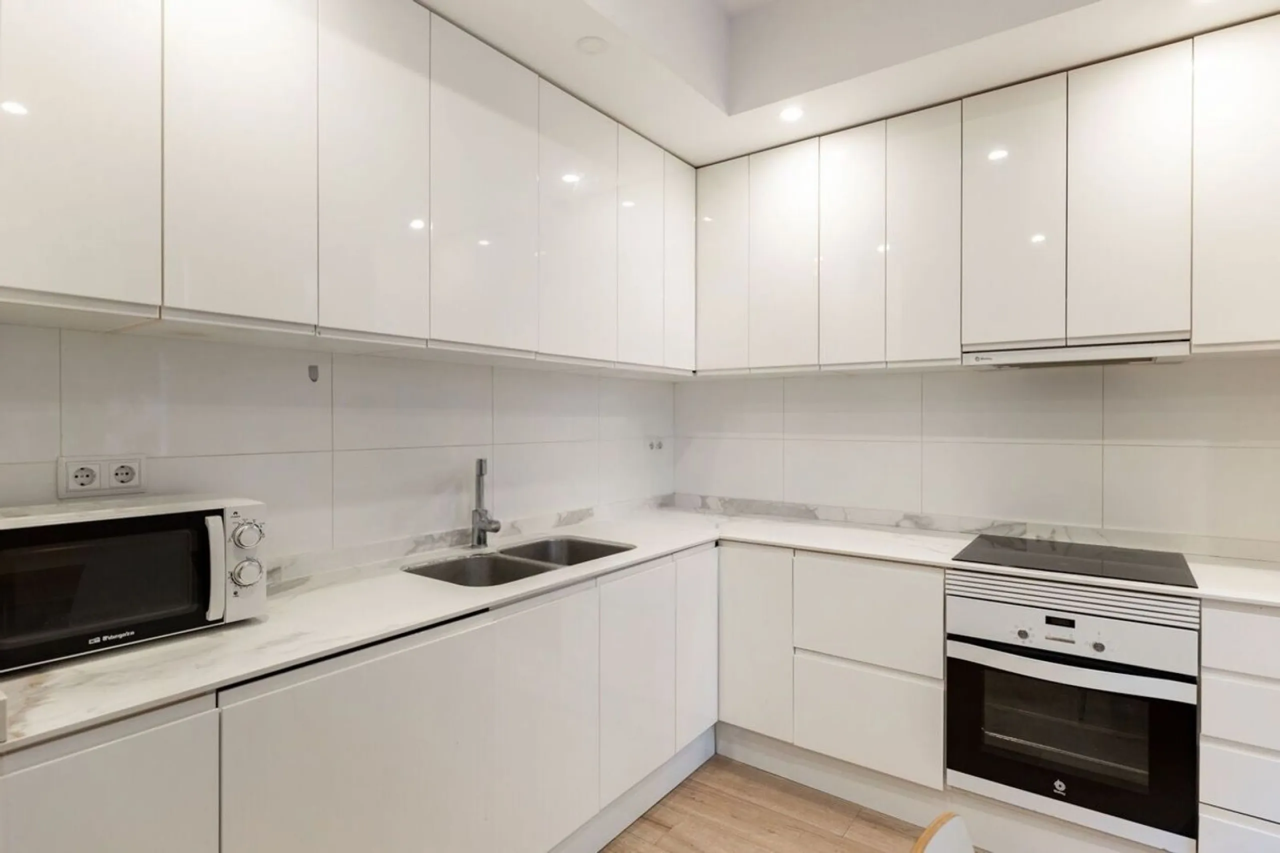 Renovated Apartment Near the Sagrada Família in Barcelona