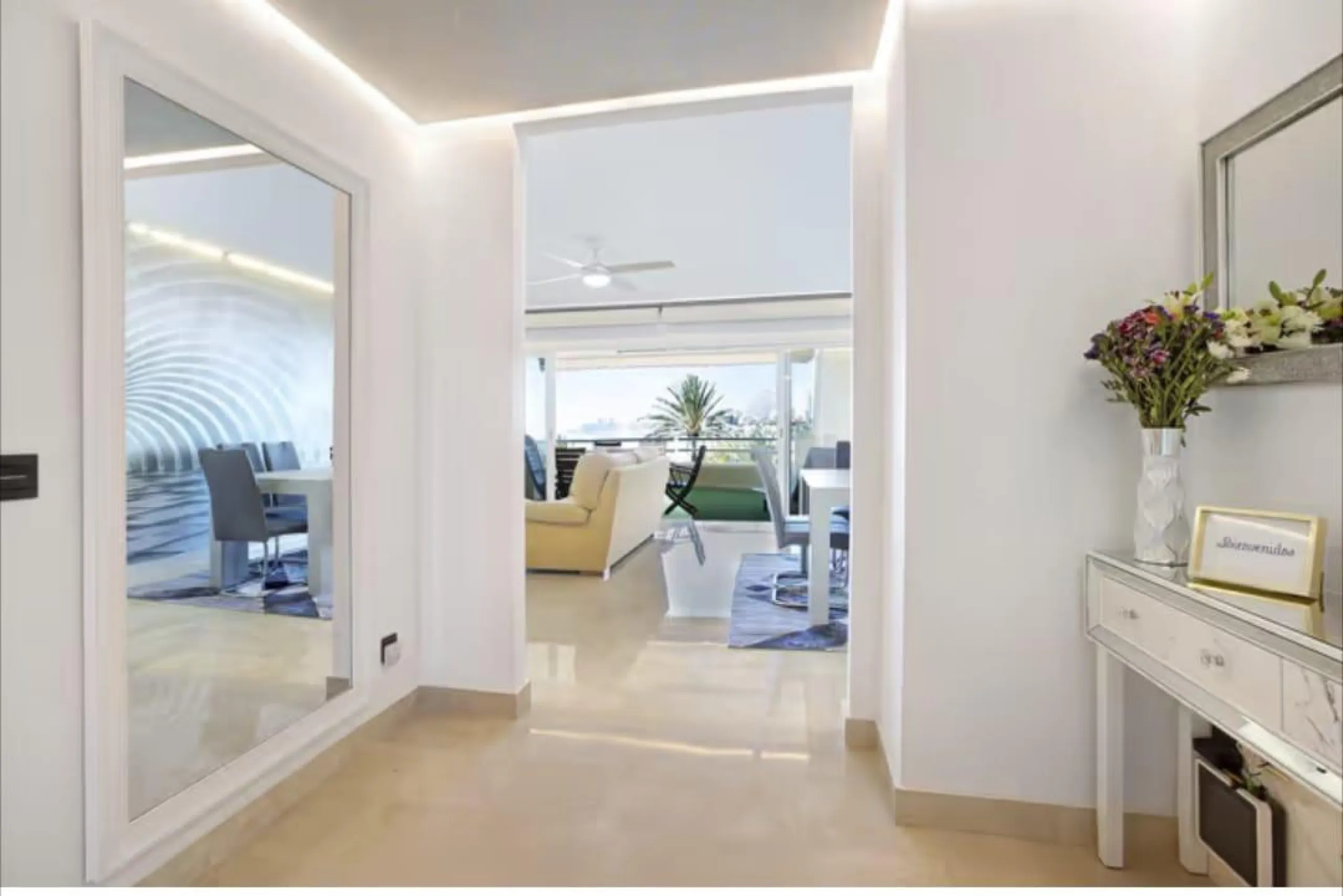 Apartment - Penthouse в продаже в Benalmadena, Málaga. В доме 3 спален и 3 ванных комнат. Площадь дома 202 м²