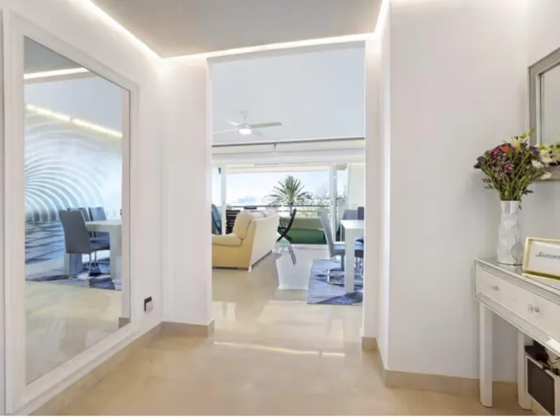 Apartment - Penthouse в продаже в Benalmadena, Málaga. В доме 3 спален и 3 ванных комнат. Площадь дома 202 м²