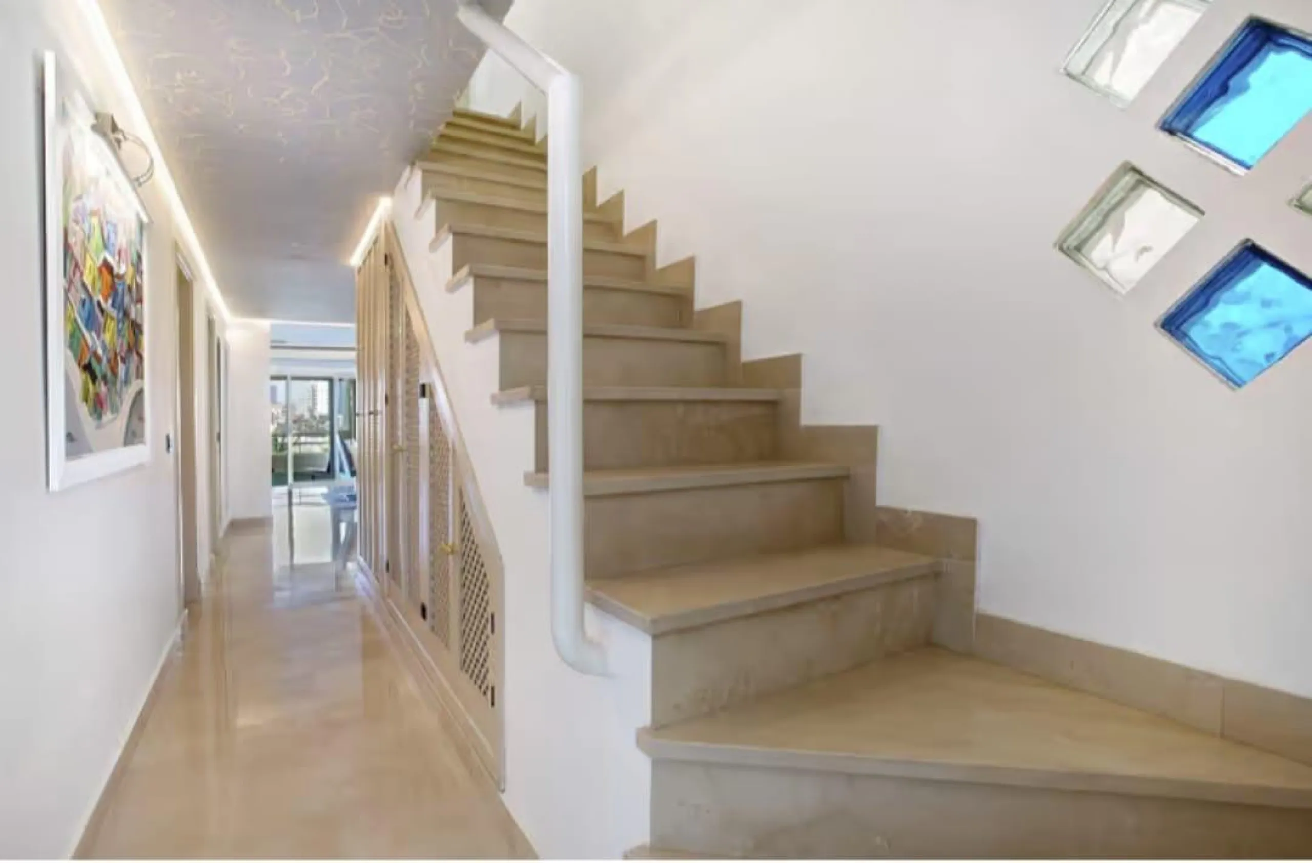 Apartment - Penthouse в продаже в Benalmadena, Málaga. В доме 3 спален и 3 ванных комнат. Площадь дома 202 м²