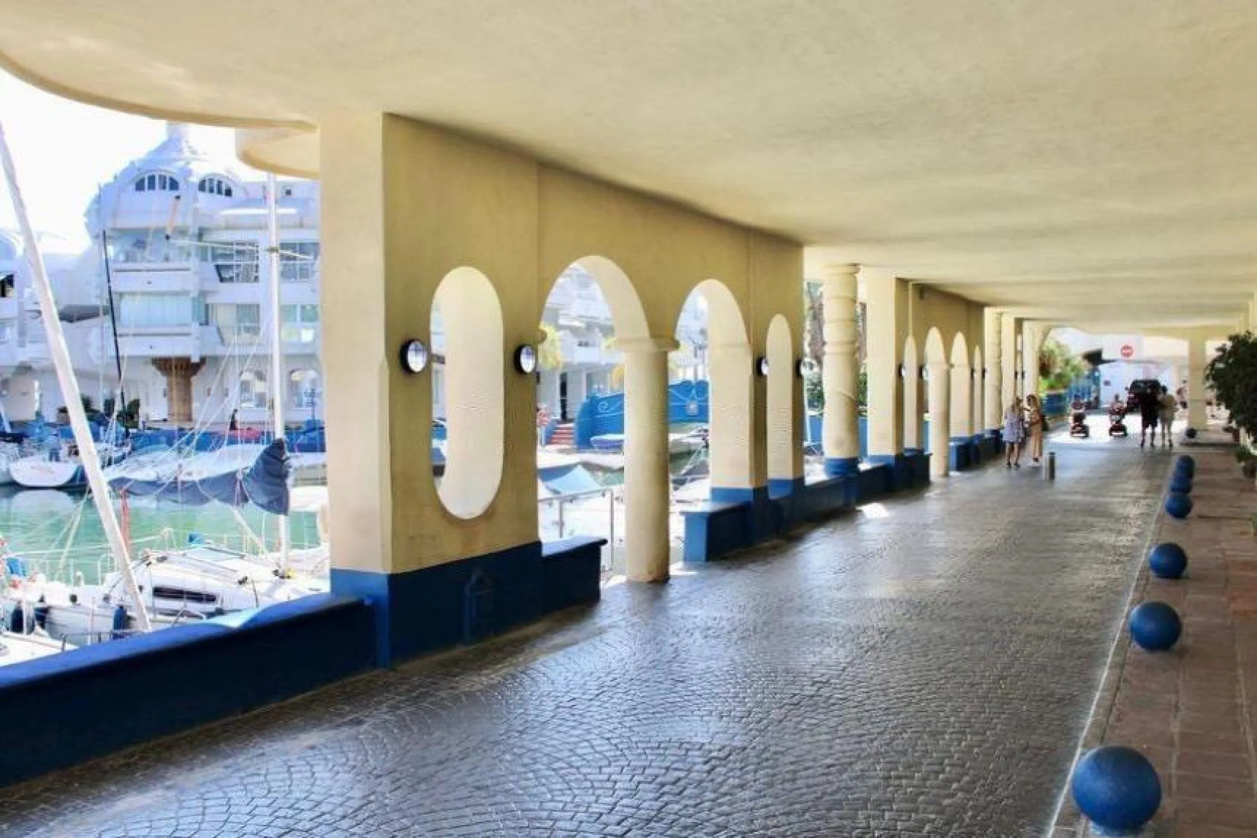 Apartment - Penthouse в продаже в Benalmadena, Málaga. В доме 3 спален и 3 ванных комнат. Площадь дома 202 м²