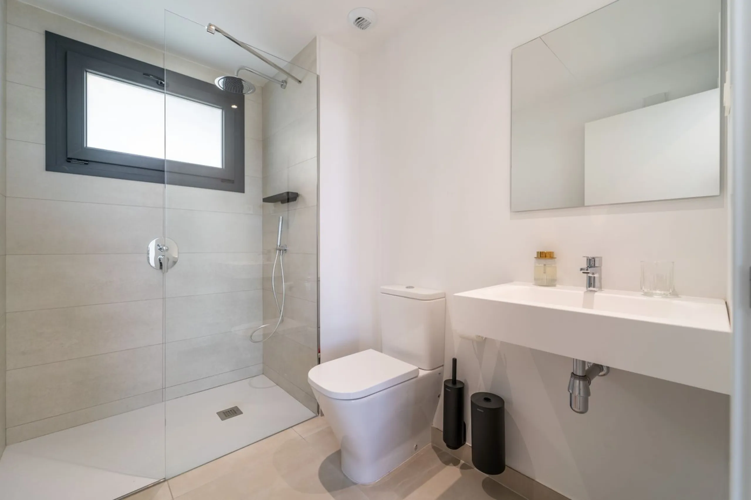 ¡RARE OPORTUNITY! Stunning Top-Floor Twin Apartments in Higuerón West.