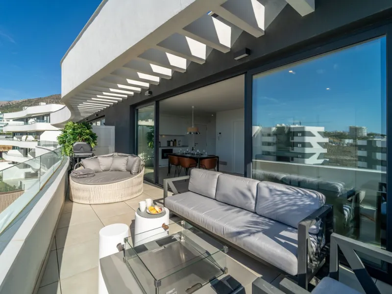 ¡RARE OPORTUNITY! Stunning Top-Floor Twin Apartments in Higuerón West.