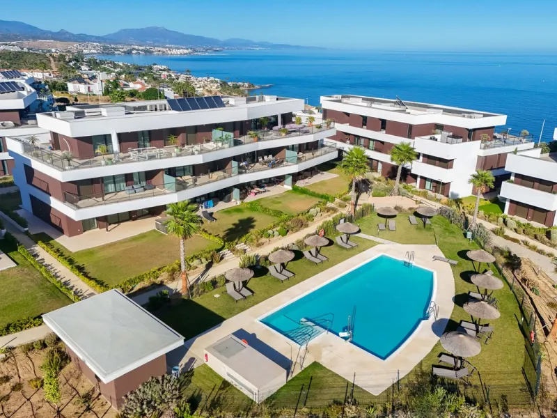 Apartment - Middle Floor Apartment в продаже в Casares, Málaga. В доме 2 спален и 2 ванных комнат. Площадь дома 100 м²