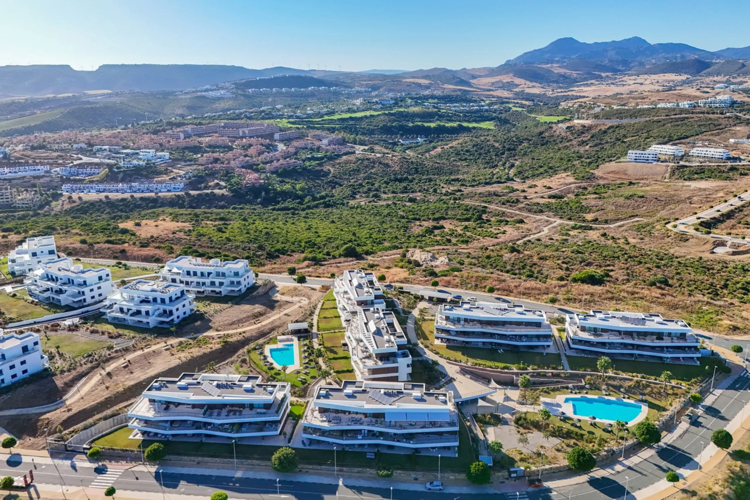 Apartment - Middle Floor Apartment в продаже в Casares, Málaga. В доме 2 спален и 2 ванных комнат. Площадь дома 100 м²