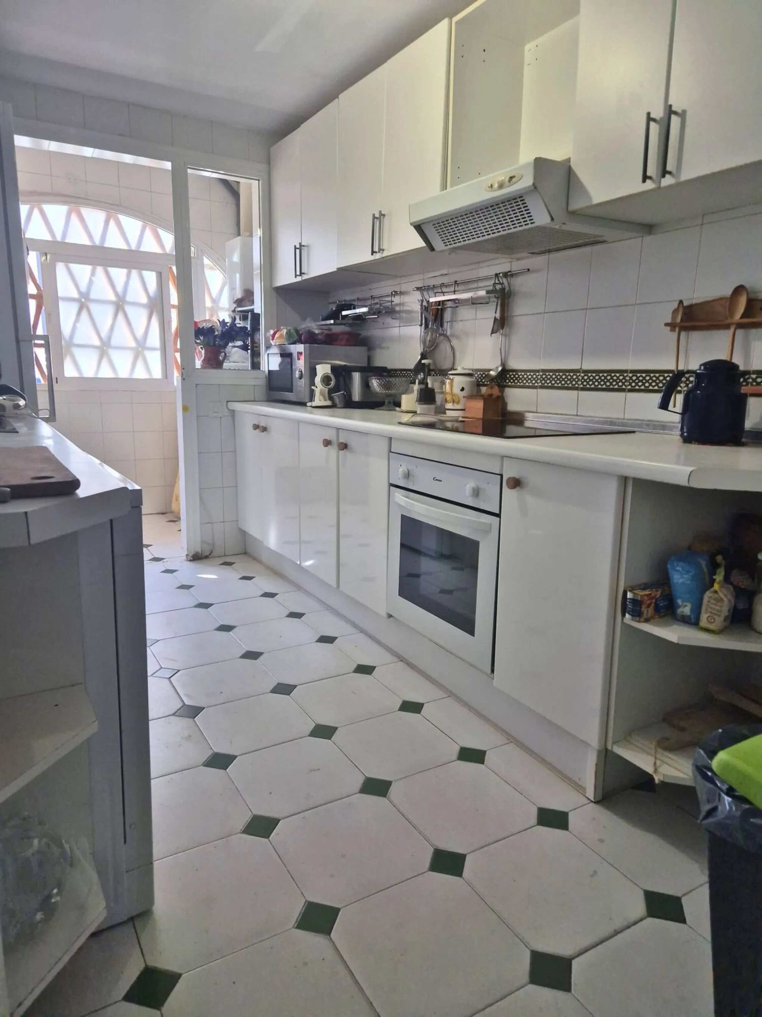 Your Dream Space with Potential in Los Boliches