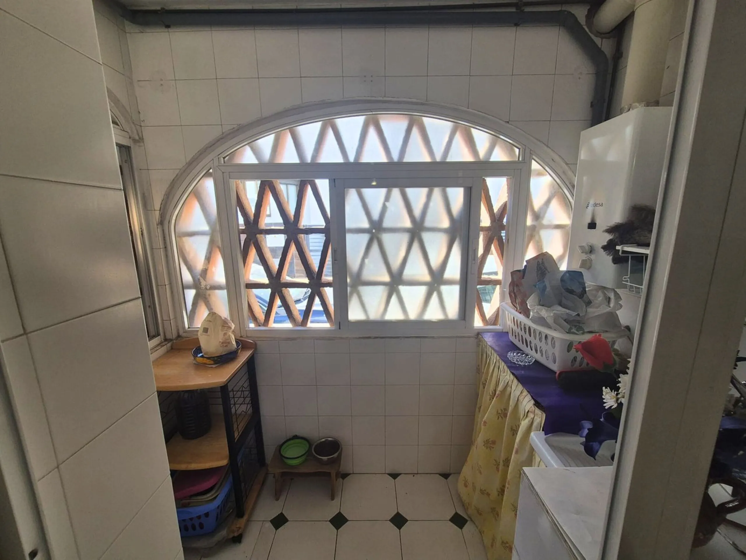 Your Dream Space with Potential in Los Boliches