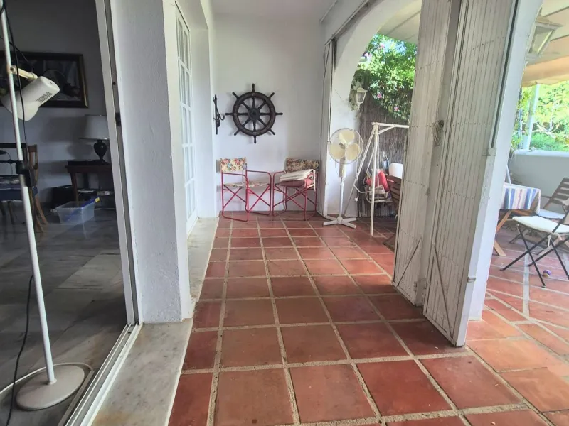 Your Dream Space with Potential in Los Boliches