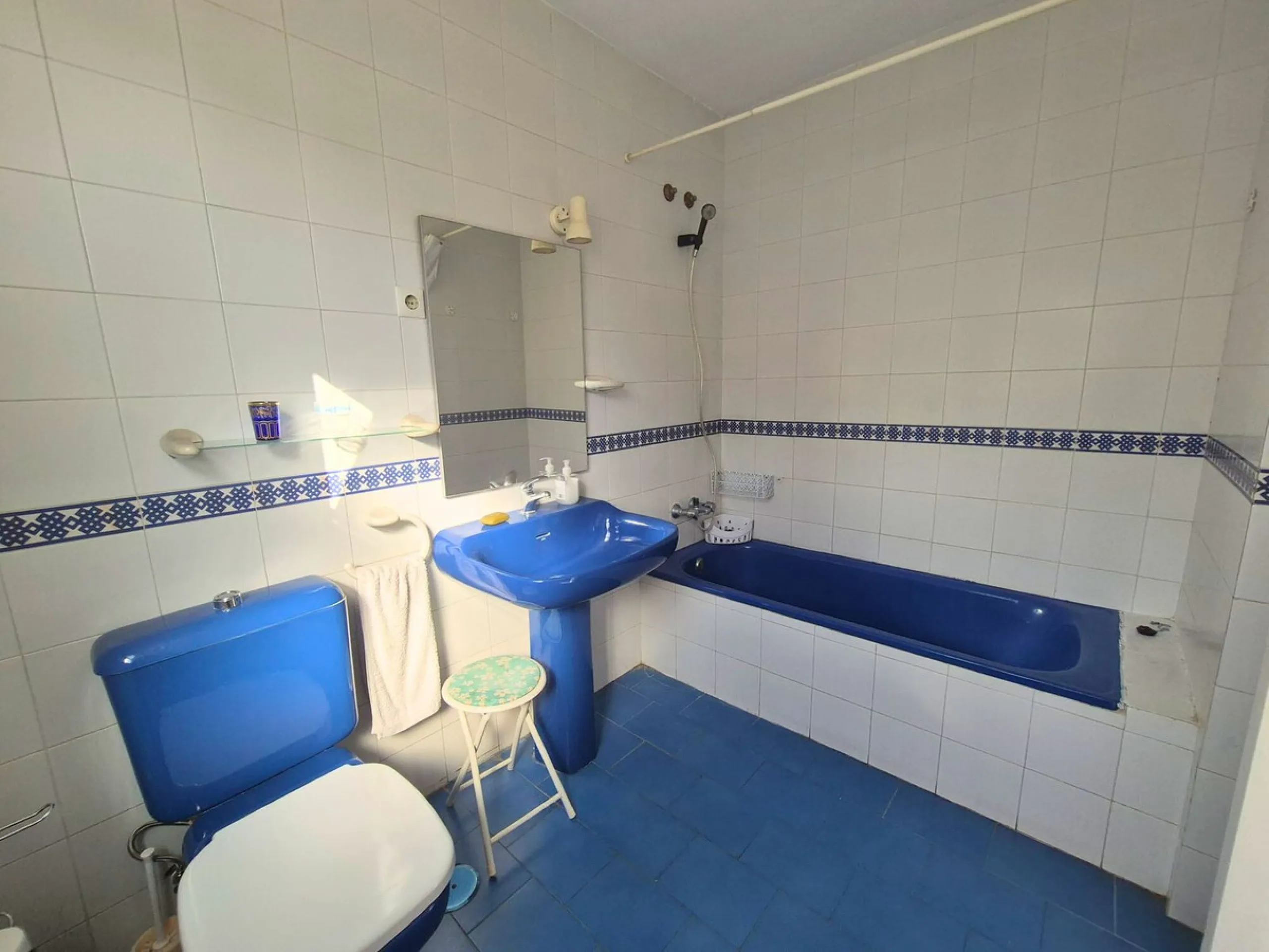Your Dream Space with Potential in Los Boliches