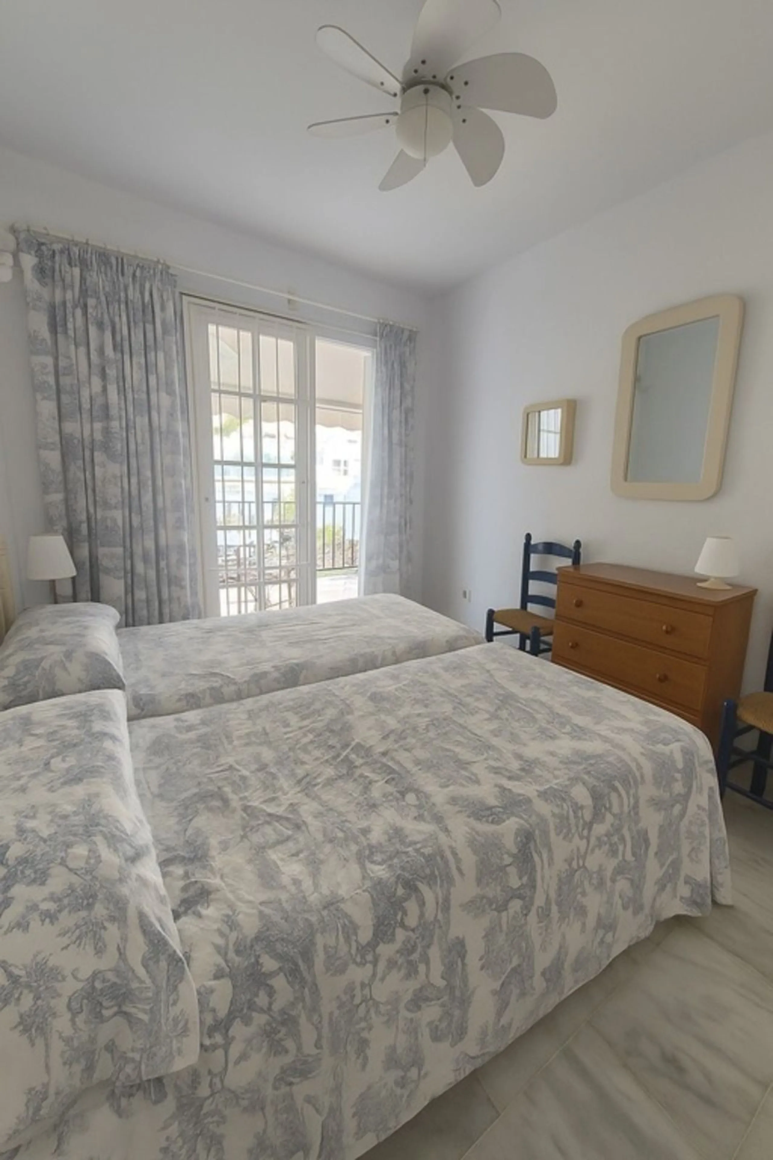 Your Dream Space with Potential in Los Boliches