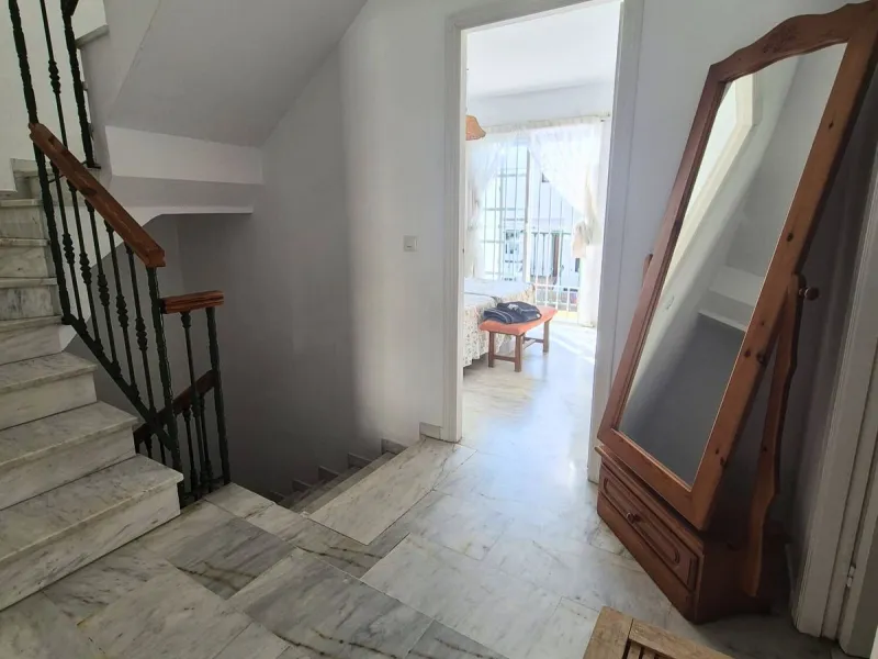 Your Dream Space with Potential in Los Boliches