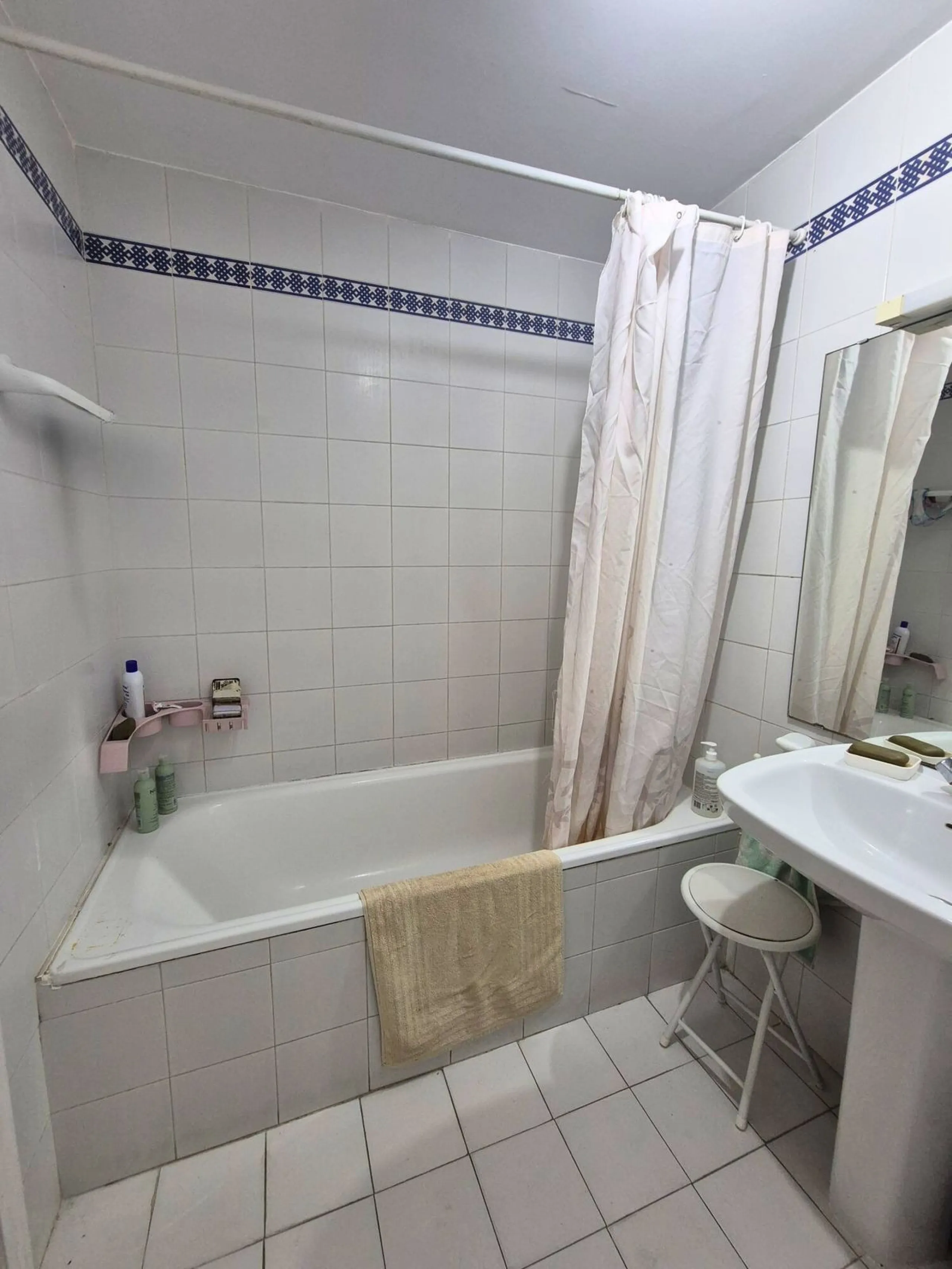 Your Dream Space with Potential in Los Boliches